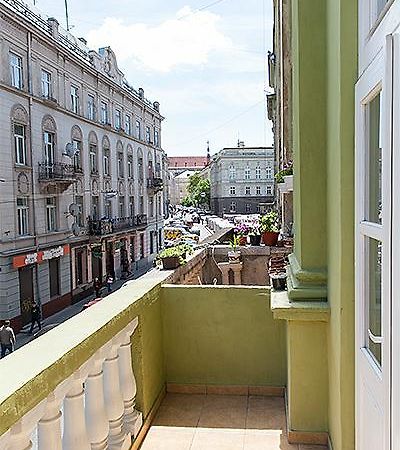 Apartment Vozle Teatra Opery I Baleta Lviv Kültér fotó