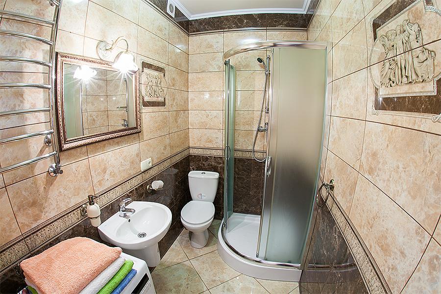 Apartment Vozle Teatra Opery I Baleta Lviv Kültér fotó